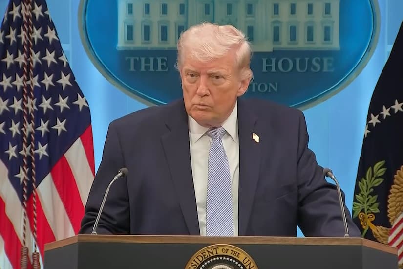 Trump, Hegseth, Caine Laud Successful Rescue of Downed Airmen in Iran